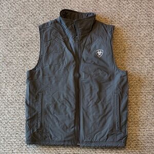 Ariat Men's Charcoal Vest